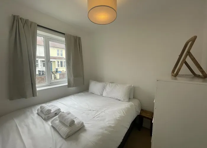 Refined Comfort In The Heart Of Bedminster Semesterbostad Bristol