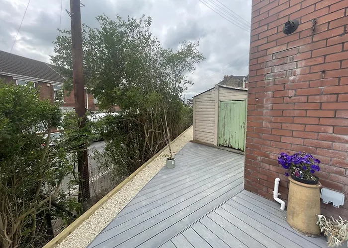 Refined Comfort In The Heart Of Bedminster