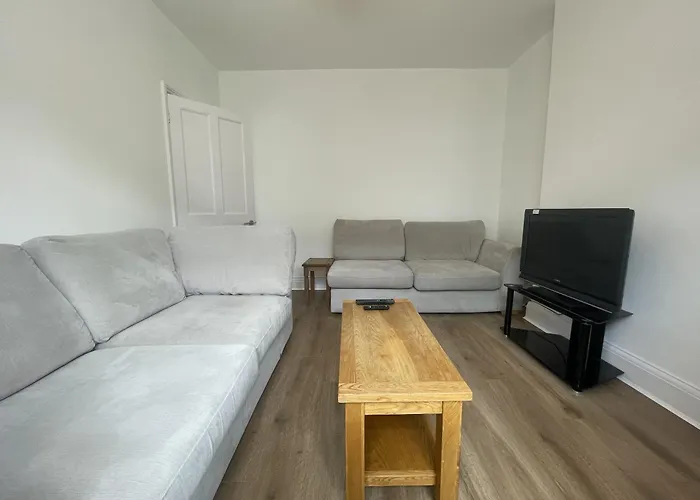 Refined Comfort In The Heart Of Bedminster Дом отдыха *