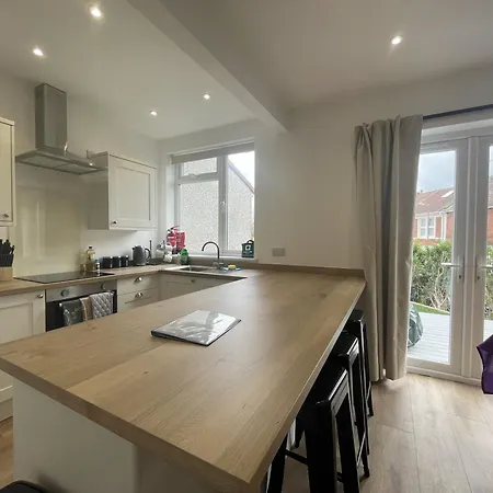 Vakantiehuis Refined Comfort In The Heart Of Bedminster